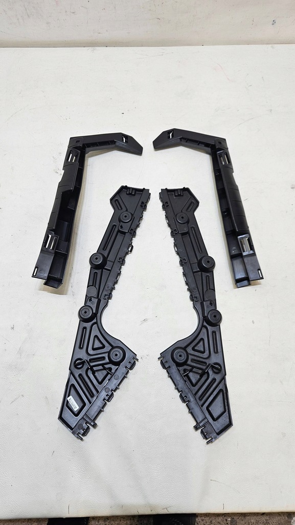 фото №1, Направляющая кронштейн бампера задняя opel vivaro b renault trafic комплект