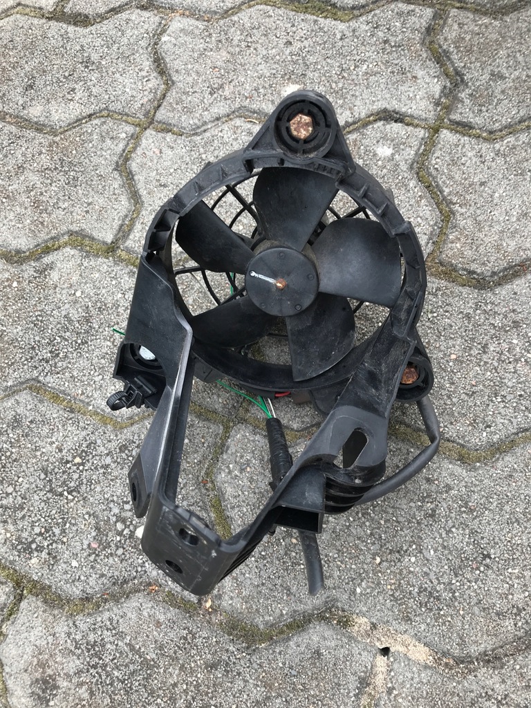 фото №1, Twingo smart ii 453 вентилятор a4539062201