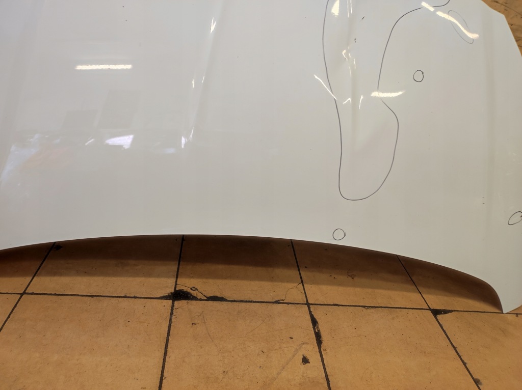 Капот courier mk2 2 2 Оригінал