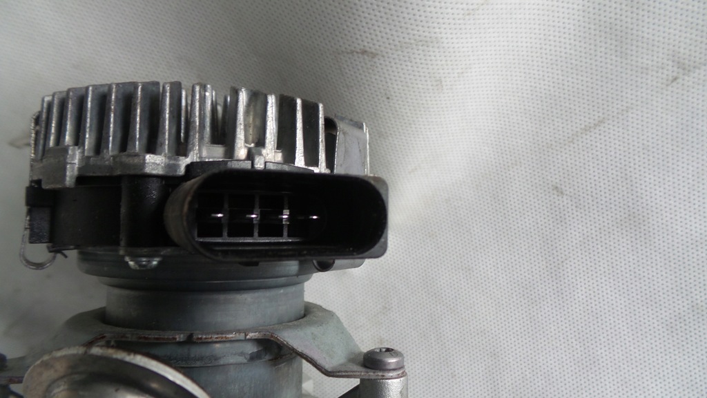 фото №7, Audi q7 контейнер давления e-tron 4m1614307c клапан давления q8 a8