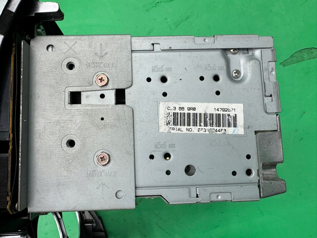 Радіо cd заводський радіопрогравач 14792026 mazda 5 v cr 05-08 Зі Шроту