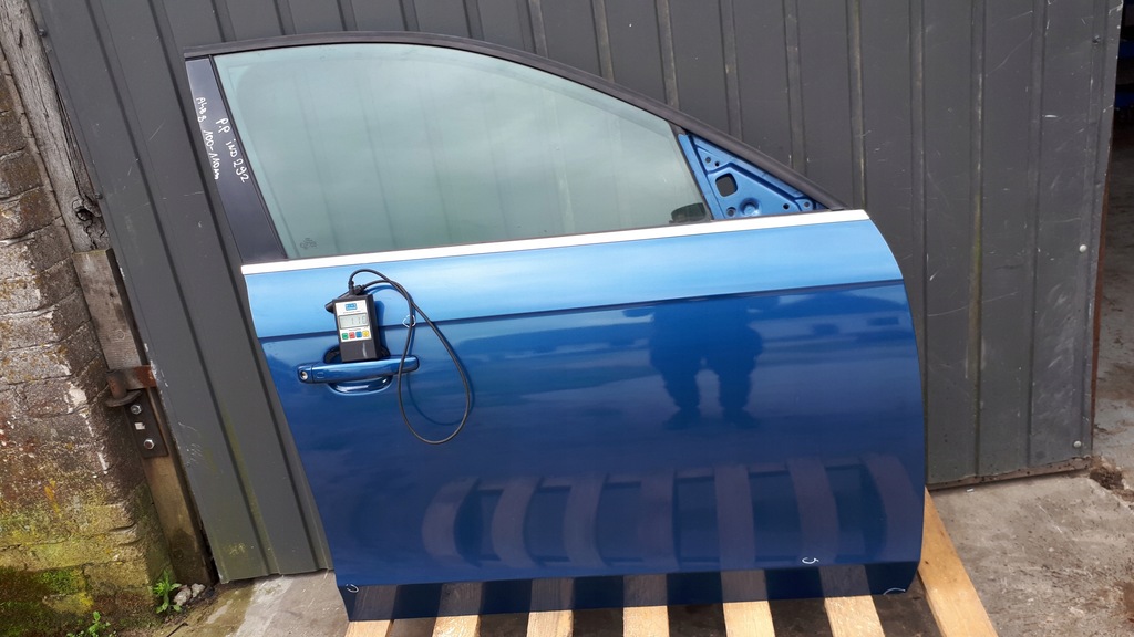 фото №1, A4 b8 s4 дверь правое правый перед передние lx5v