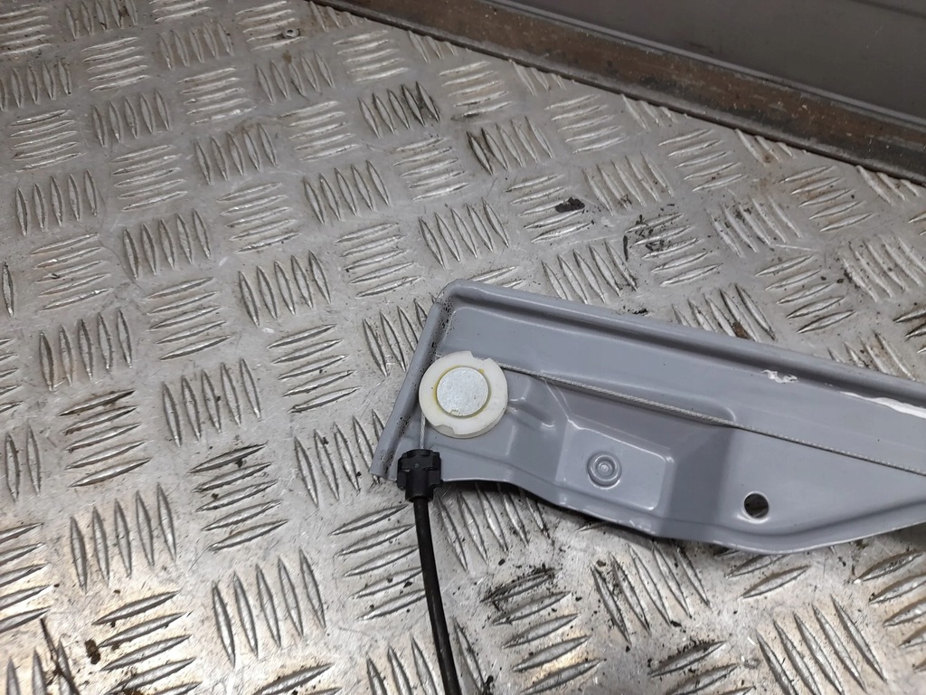 фото №6, Ford f150 fl3z1523200e перед правая подъемники окон