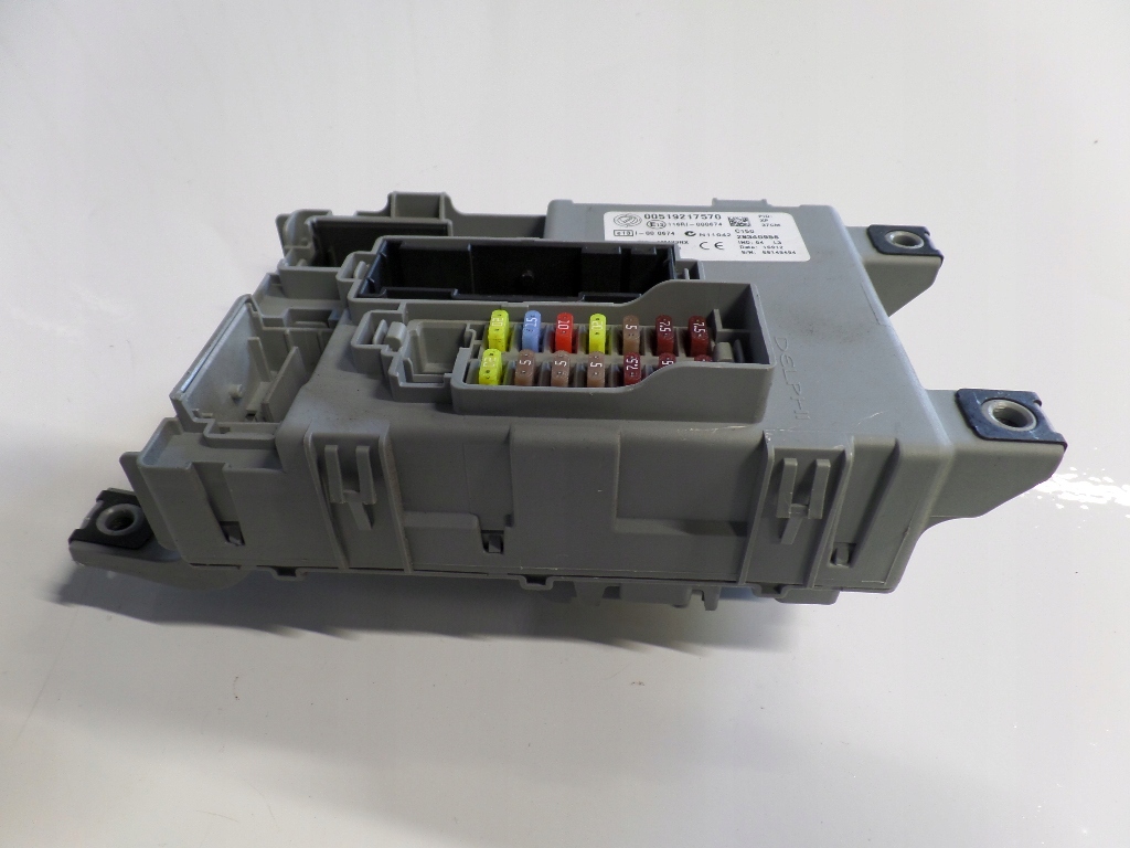 фото №1, Fiat doblo ii коробка предохранителей 00519217570