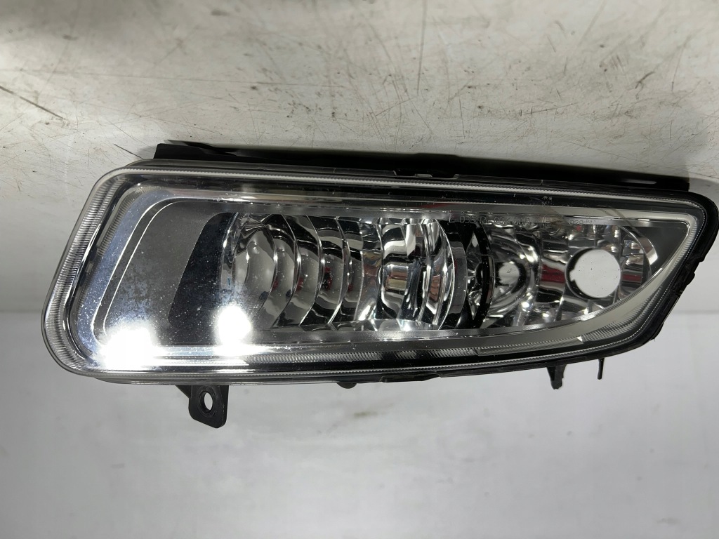 фото №1, Протитуманна фара лівий перед vw polo v eu