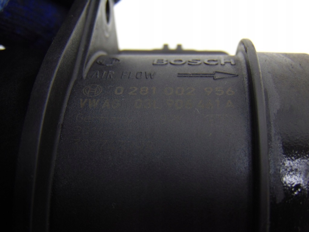 Расходомер a4 b8 a5 рестайлинг  2.0 tdi cgl Оригинал