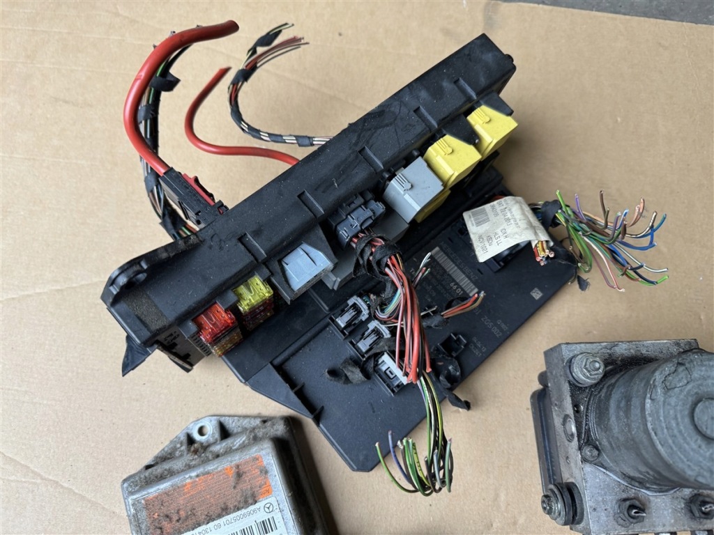 Купити Блок керування двигуна набір imo лічильник 2.2 cdi a651 mercedes sprinter 906