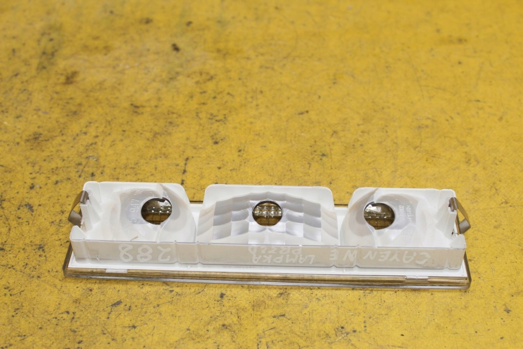 фото №3, Освещение потолочный 7l5947105 cayenne i