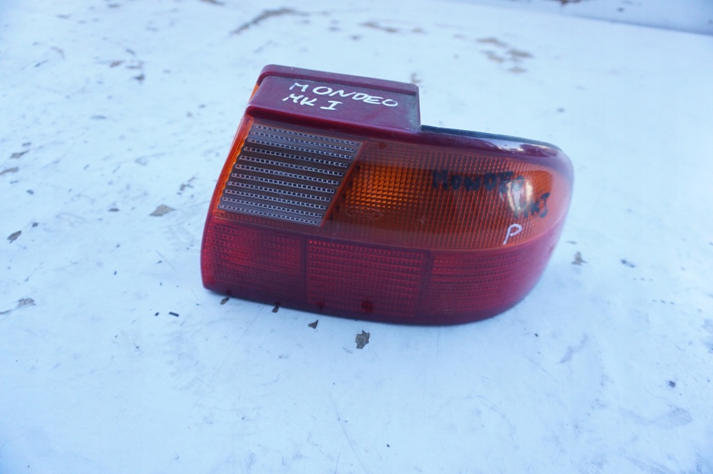 фото №1, Лампа правий задня ford mondeo mk1