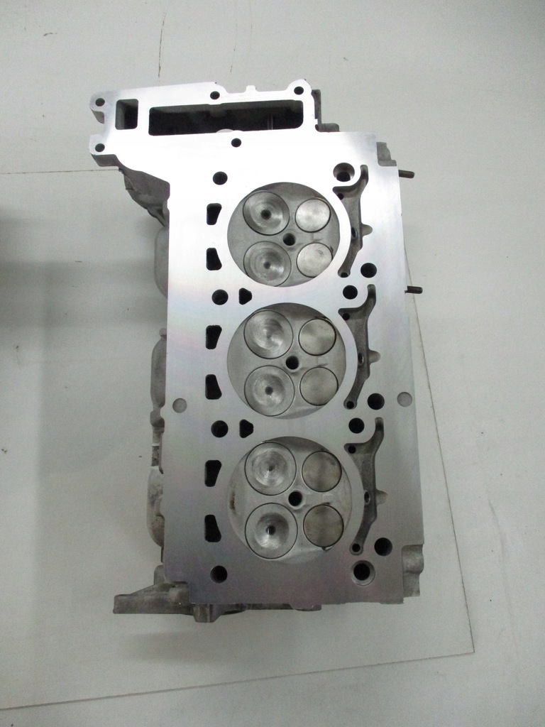 фото №2, Mercedes e w211 cls c219 3.5 v6 головка комплектная