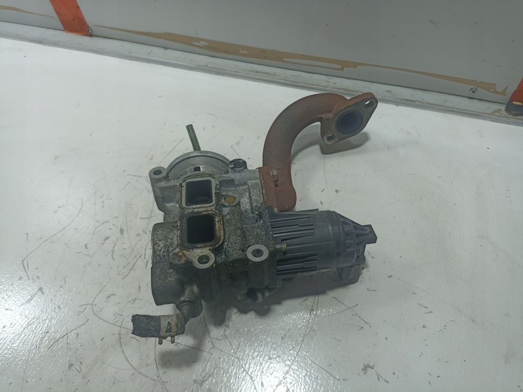 фото №1, Fiat fullback mitsubishi l200 клапан egr 2.4 d 1582a386