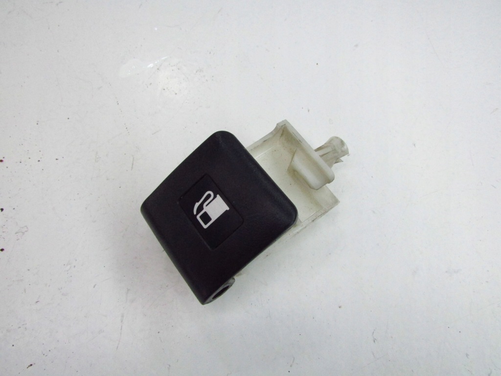 фото №1, Toyota land cruiser 120 ручка открывания крышка заливной топлива 02-09r