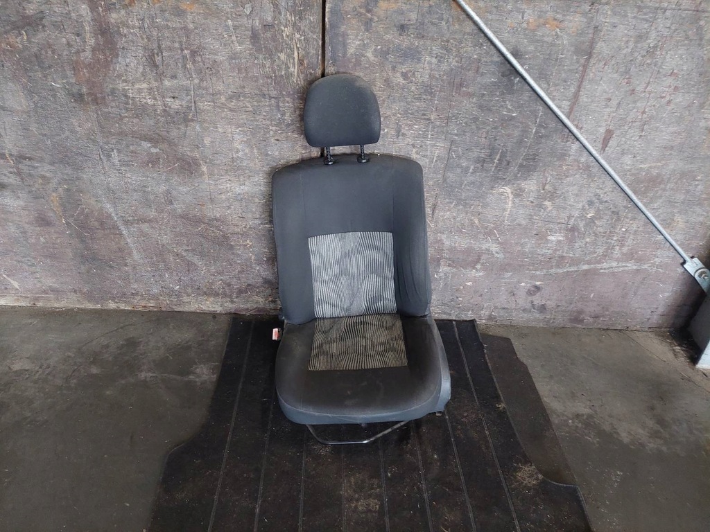 фото №1, Сиденье левый перед водителя dacia sandero i