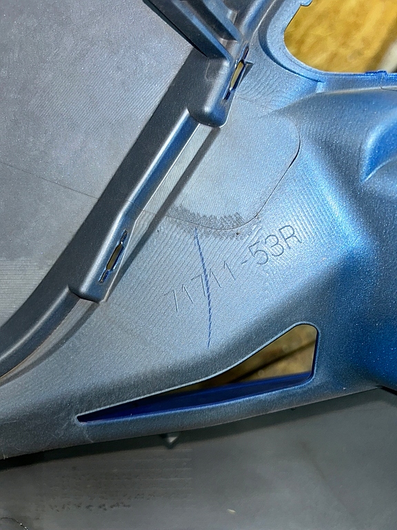 фото №10, Бампер перед передний suzuki swift mk8 viii