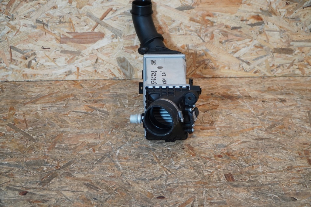 Интеркулер 5a2c233 5a2c232 bmw x5 m g05 x6 g06 4.4b 24r новая 0km оригинал Оригинал