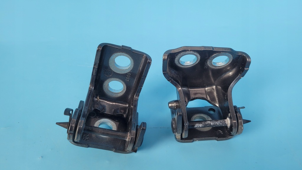 Opel astra l vi 23r петли дверь левый задний  комплект Оригинал