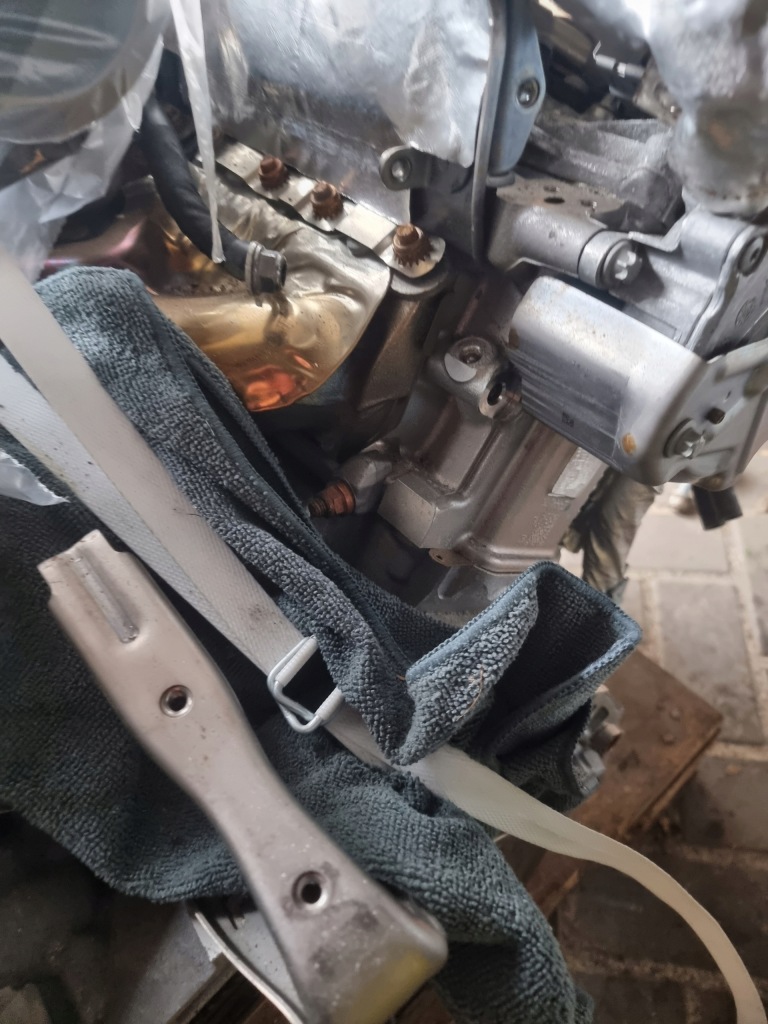 Mercedes gt gtc w190 amg 4.0 v8 двигун kompletny178980 Недорого