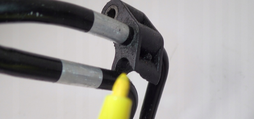 фото №9, Радиатор масла провода audi s6 c6 5.2 4f0422885g