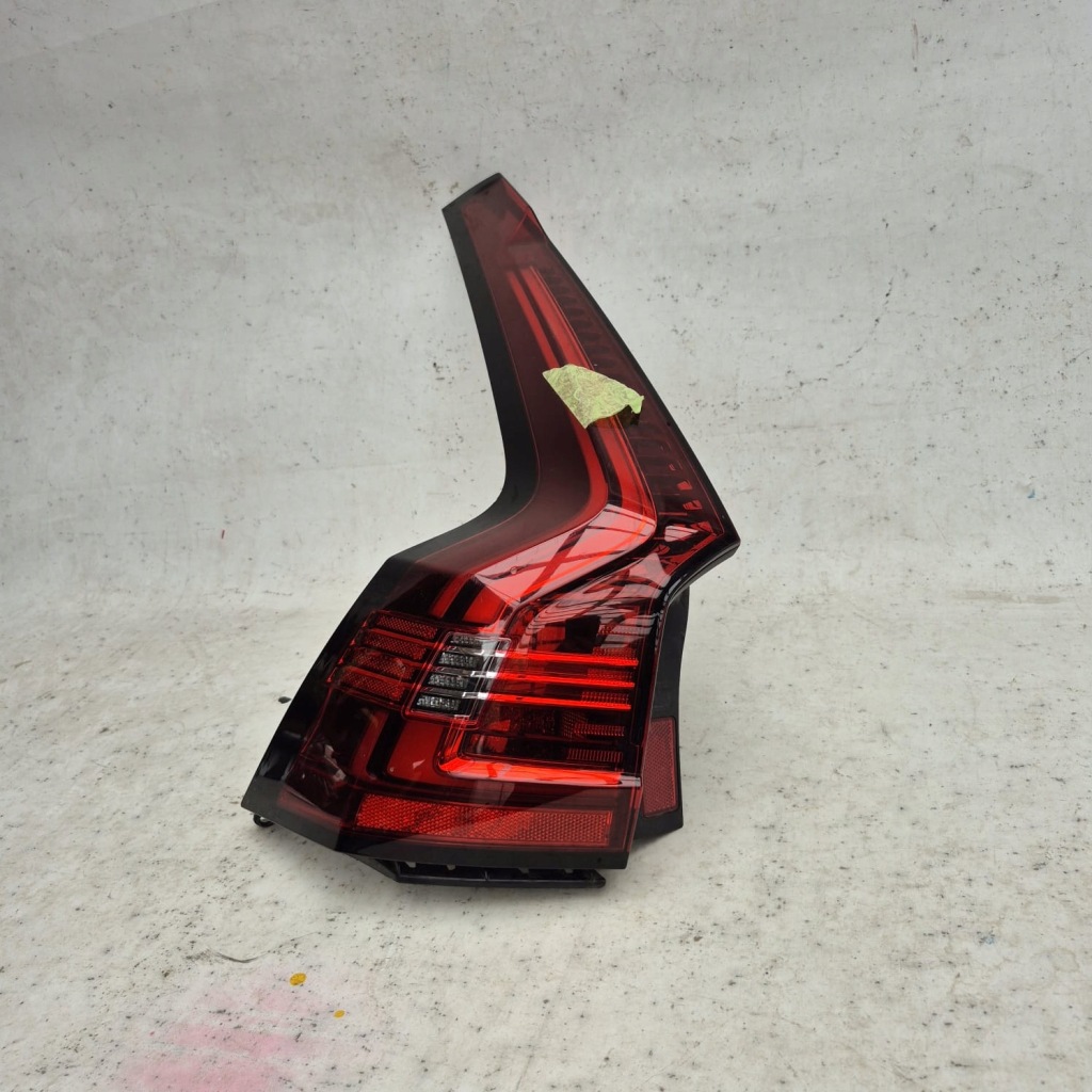 фото №1, Volvo v90 lift 20- лампа левая задняя задняя 32337133