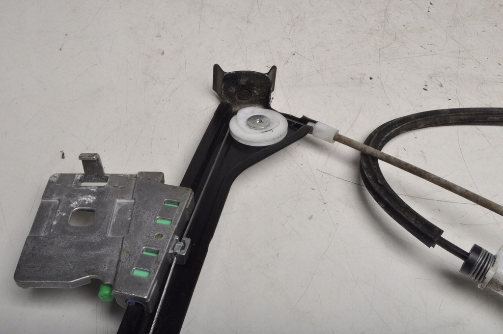 фото №10, Mercedes w172 r172 подъемник стекло левый перед 3d a1727200146