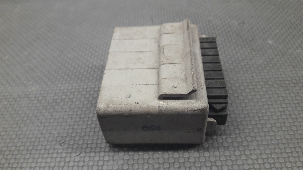 фото №10, 5kg005311-07 реле модуль лампа volvo c70 99r