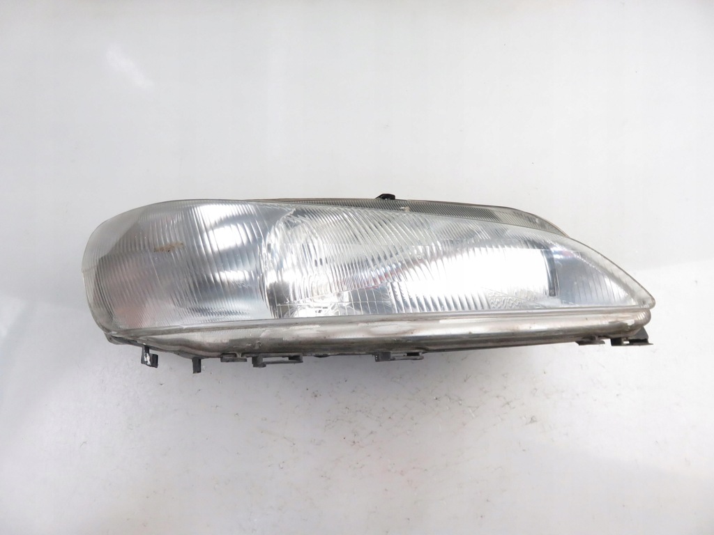 фото №1, Лампа правая передняя peugeot 306