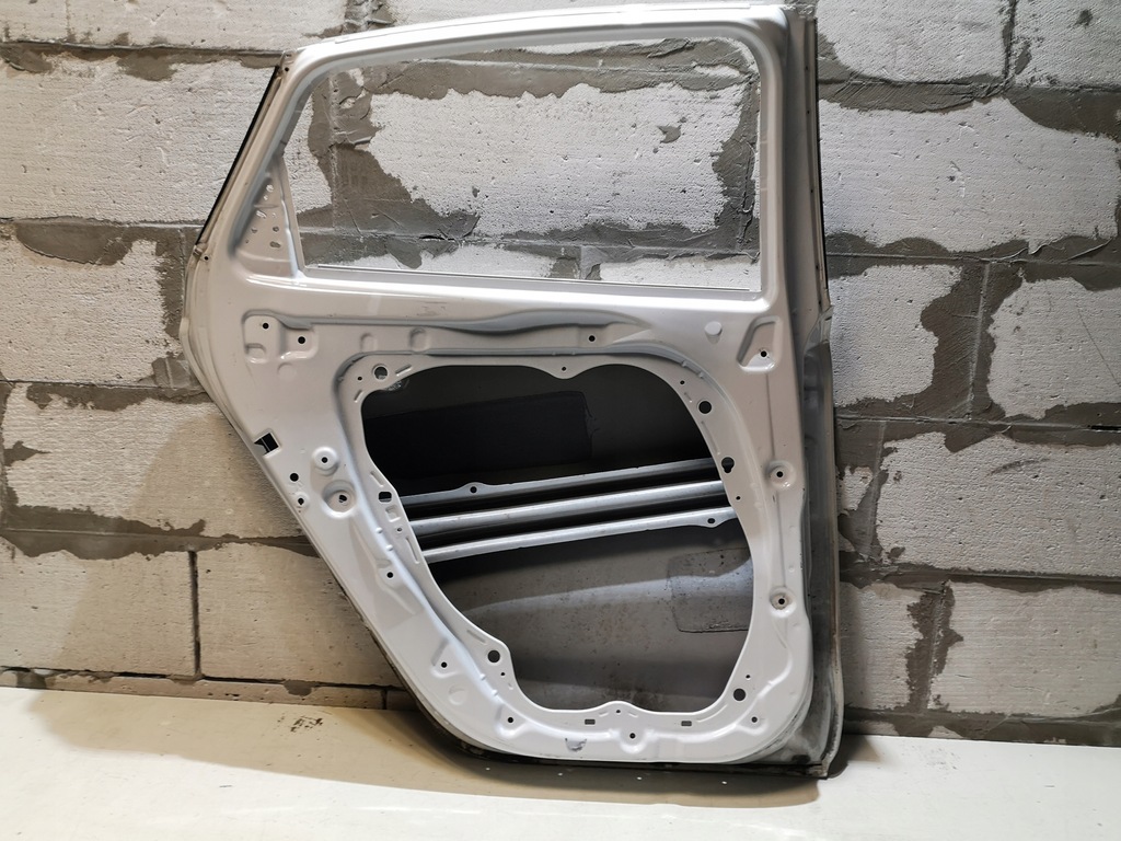 фото №7, Дверь левый задняя hyundai i30 iii fastback