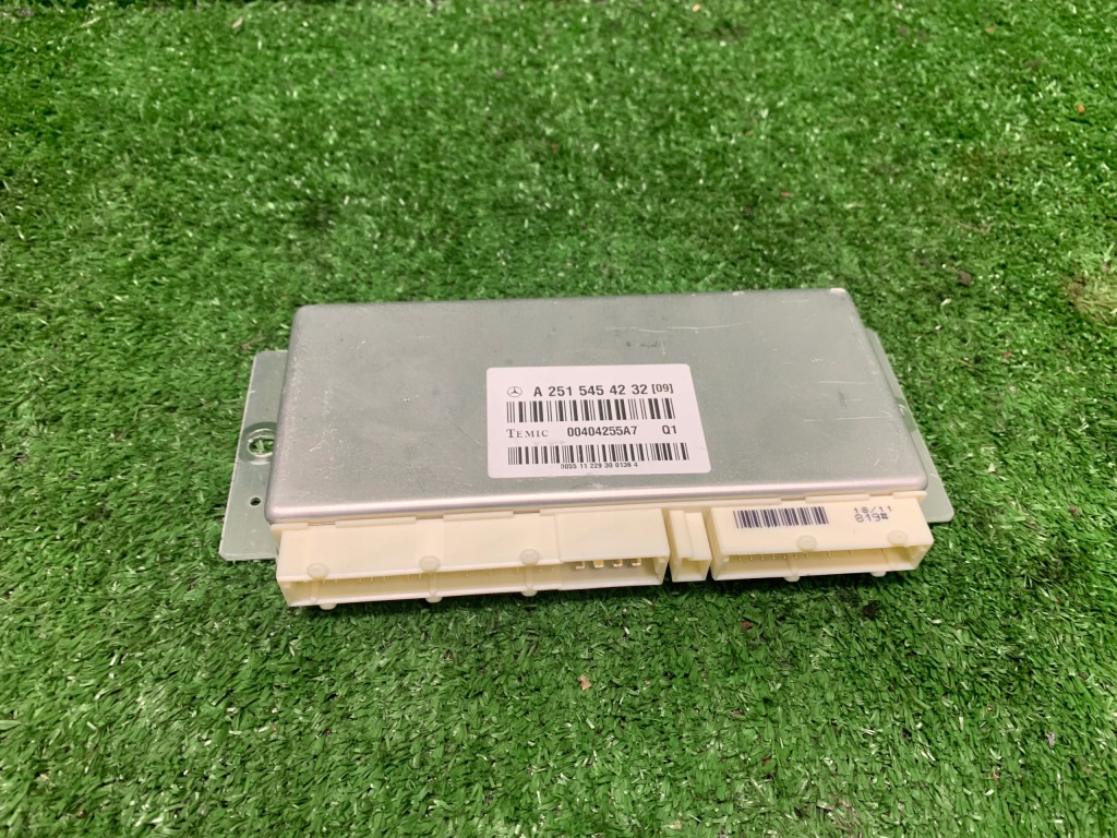 Купити Mercedes r-klasa w251 модуль блок керування підвіска a2515454232