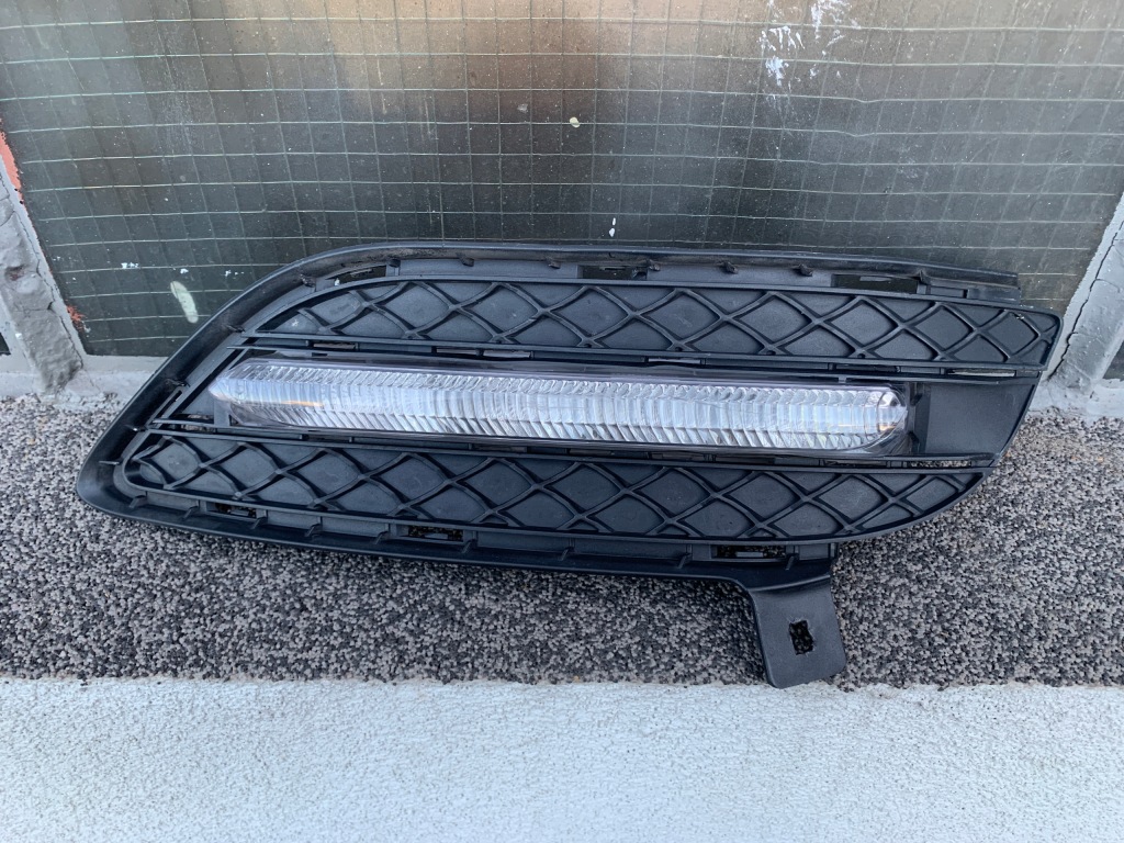 Купить Решётка противотуманная фара led drl mercedes w246 w204