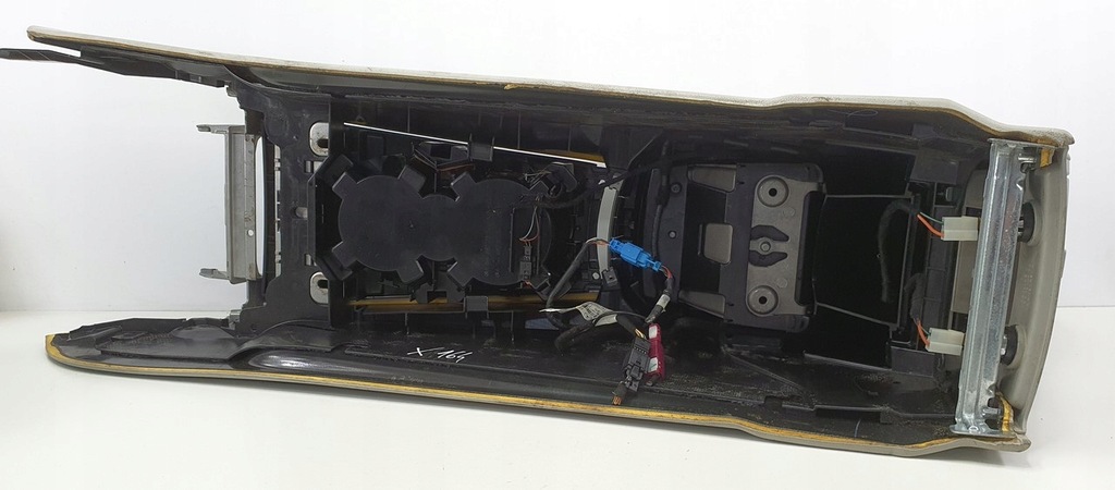 фото №11, Тунель середній підлокітник mercedes-benz оригінальний номер a1646800314