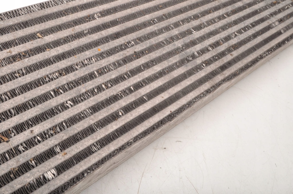 Volvo v40 2 s60 v60 2.0 2.4 d2 d3 d4 d5 радиатор интеркулер 31338734 Недорого