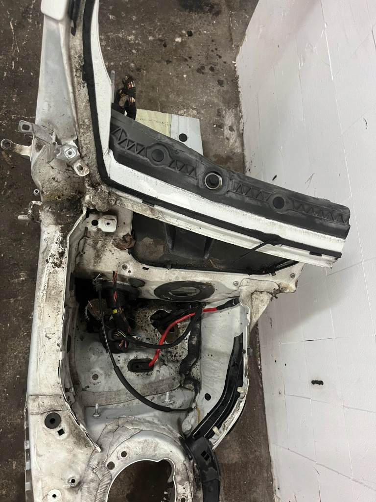 фото №5, Bmw f30 f31 f36 чверть лонжерон правий перед