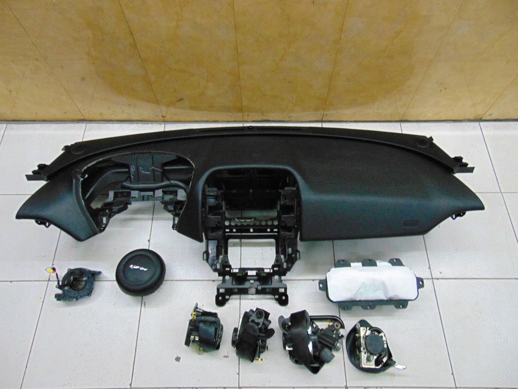 фото №1, Панель приладів консоль подушка безпеки jaguar f-pace