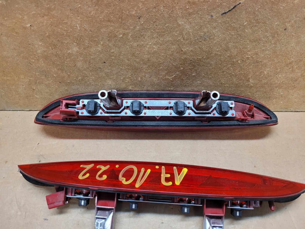 фото №5, Свет стоп peugeot 208