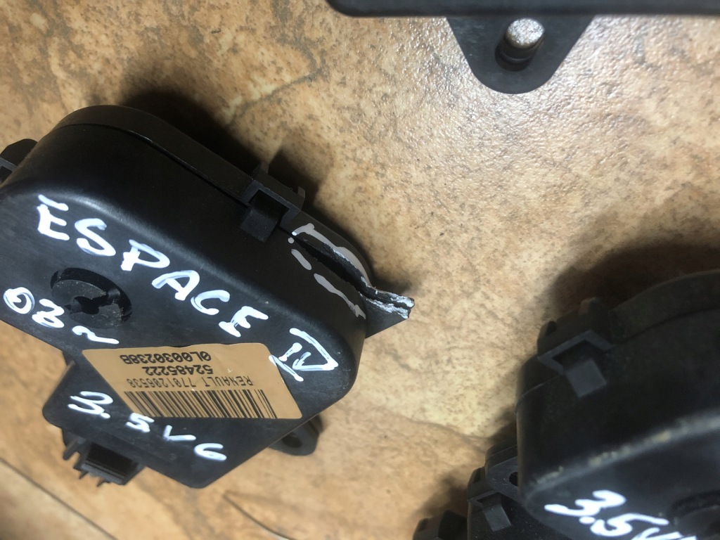 фото №1, Моторчик обдув espace iv 3.5v6