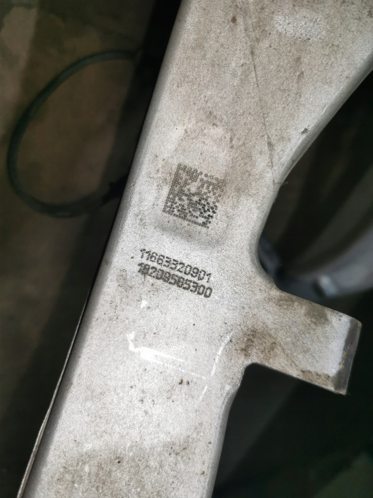 фото №6, Поворотный кулак левый перед mercedes gle w166 1663320901