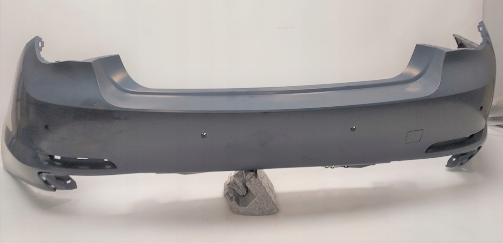 Купить Новый оригинальный бампер задний  - bmw 7 f01 02 , 4x pdc