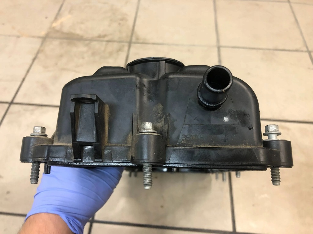 фото №9, Крышка клапанов chrysler pacifica 2019r 3.6 v6 04893801ae