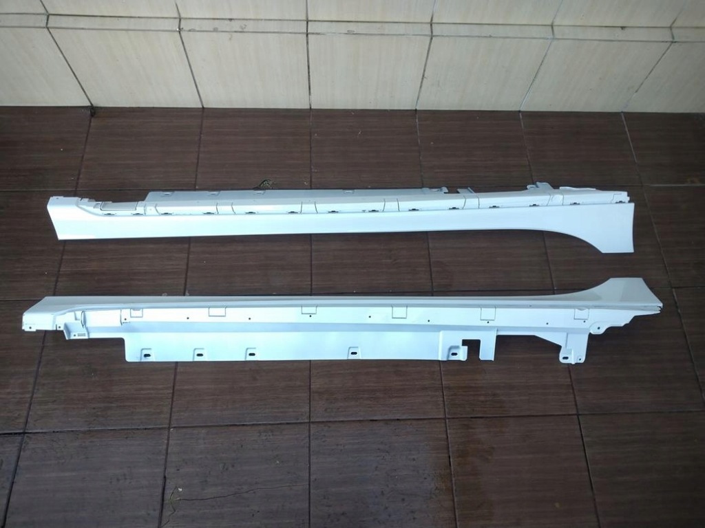 Поріг молдинг поріг права ліва bmw 1 f40 m-pakiet нове Доставка