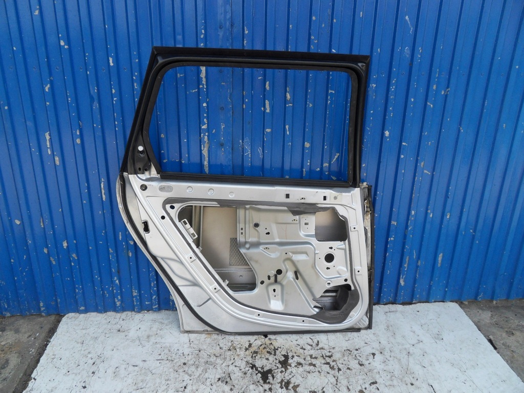 фото №10, Citroen c5 i lift 04-08 kombi дверь задняя левый ezrc