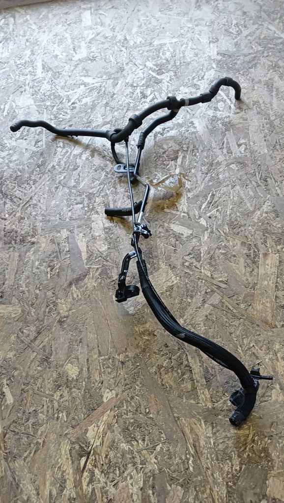 фото №1, Vw caddy iv 2.0 tdi труба wąż wody 5k0121064j 16r