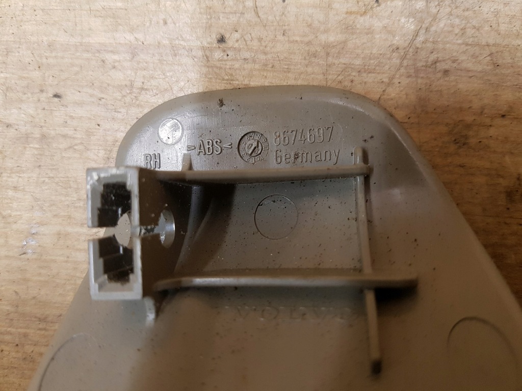 фото №3, Захист заглушка напрямна сидіння volvo s80