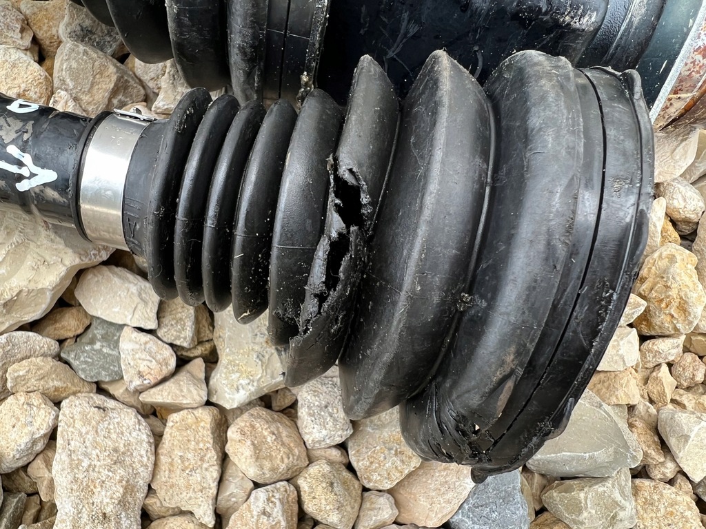 фото №3, Alfa romeo giulietta приводной вал левая 1.4tb