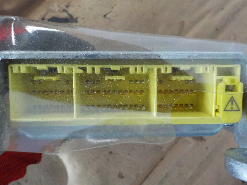 фото №4, Toyota avensis t25 модуль датчик подушка безпеки 8917005122