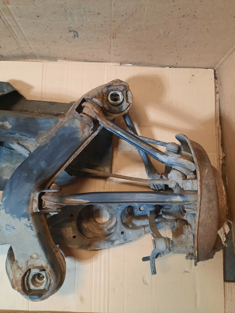 Подвеска oś задний  полный mercedes c200 с Разборки