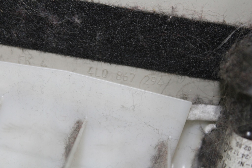 фото №9, Audi q7 4l обшивка обивка защита стойка b правый