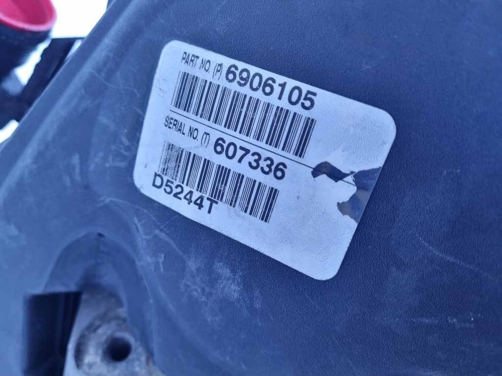 фото №12, Двигун комплект volvo xc70 iii 2.4 d5 185km з кронштейн d5244t d5244t4