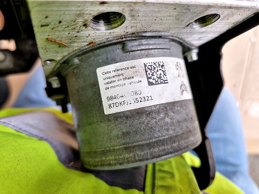 фото №5, Насос abs jumpy expert iii proace vivaro c 2.0 9840461080