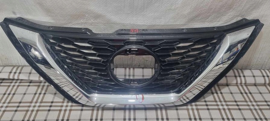 фото №1, Решётка радиатора решётка радиатора nissan qashqai ii lift j11
