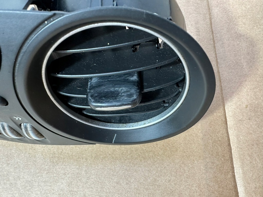 фото №6, Решётка обдув средняя, центральная, воздуховод mercedes sl r230 zu, europa